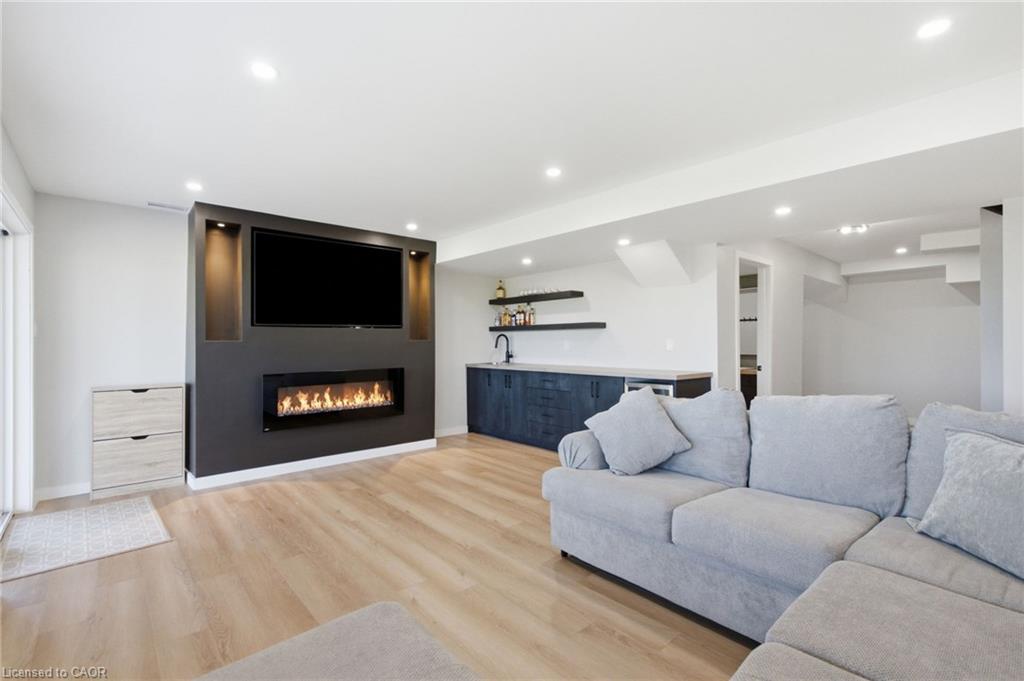 119 Midland Place Property Photo 25