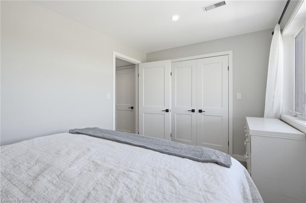 119 Midland Place Property Photo 28