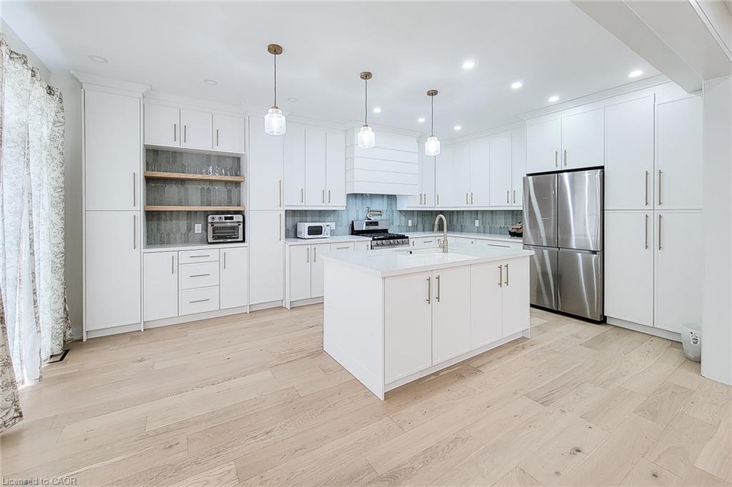 8 Secinaro Avenue Property Photo 16