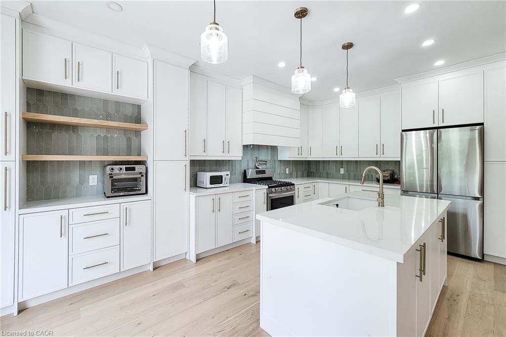 8 Secinaro Avenue Property Photo 22