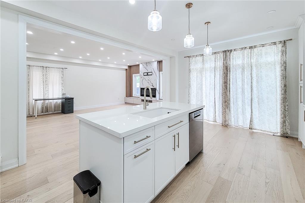 8 Secinaro Avenue Property Photo 24