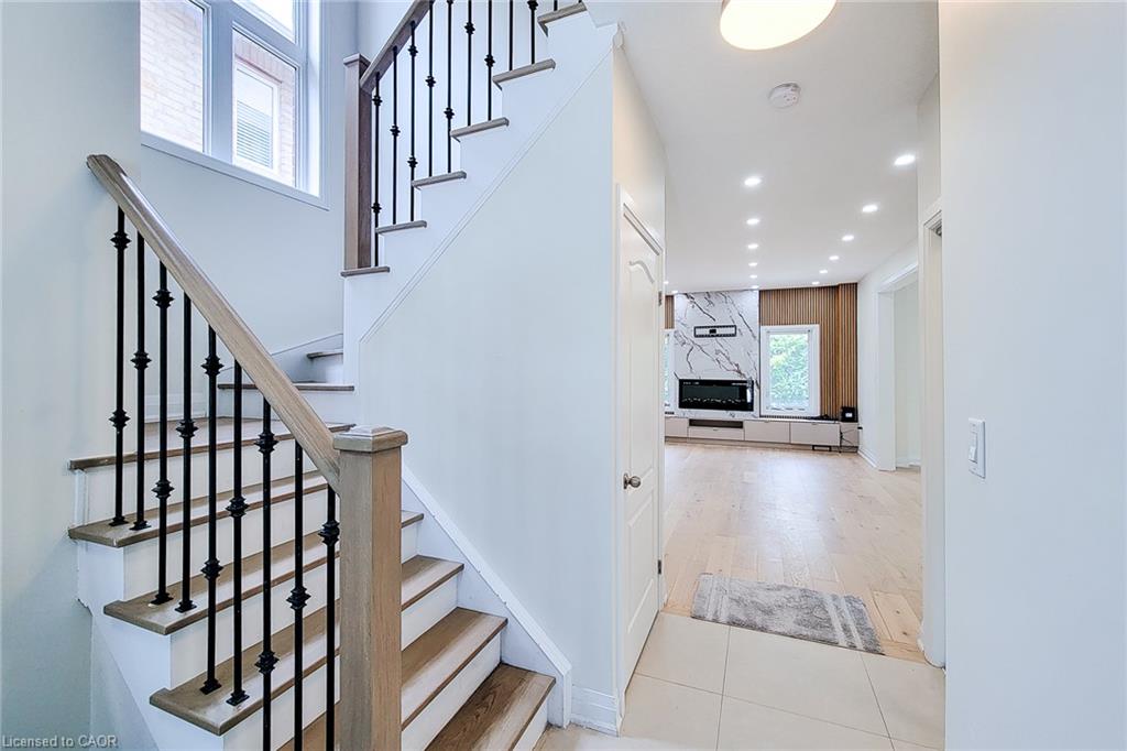 8 Secinaro Avenue Property Photo 28