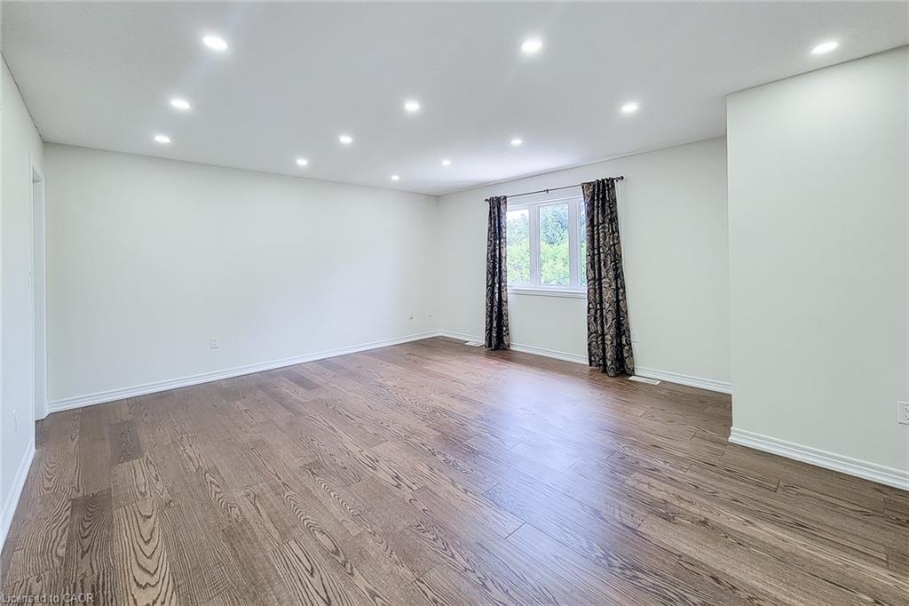8 Secinaro Avenue Property Photo 29