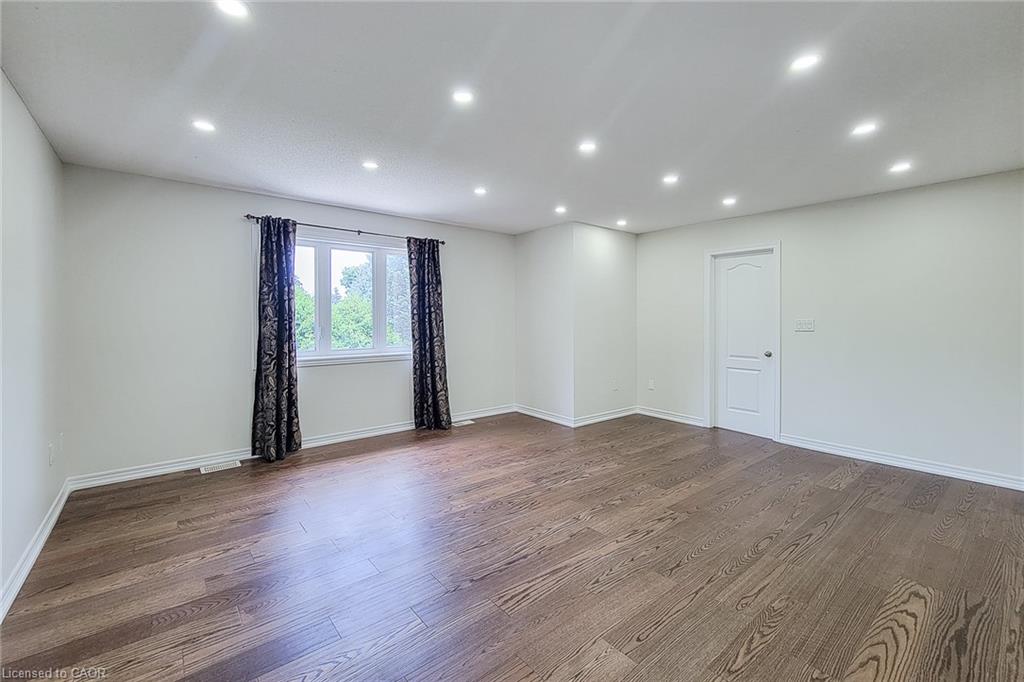 8 Secinaro Avenue Property Photo 30