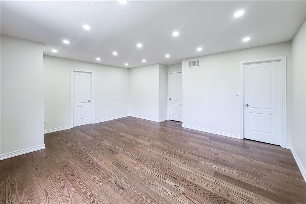 8 Secinaro Avenue Property Photo 31