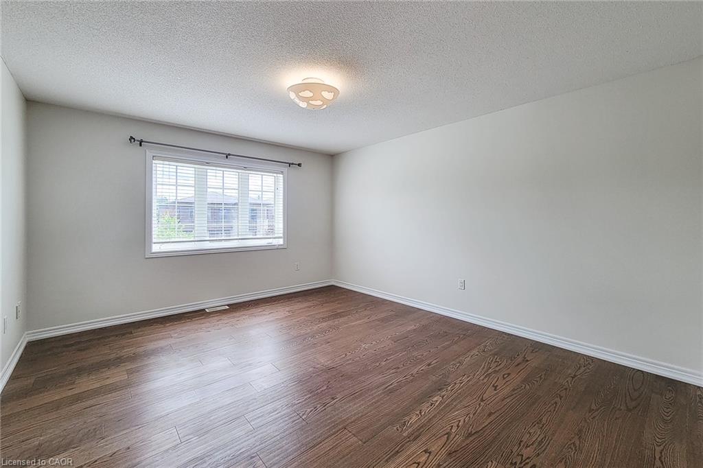 8 Secinaro Avenue Property Photo 37