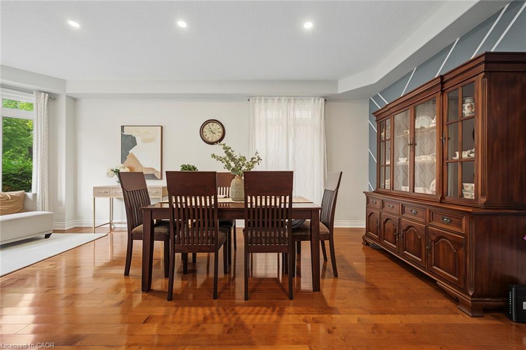 3368 Raspberry Bush Trail Property Photo 4