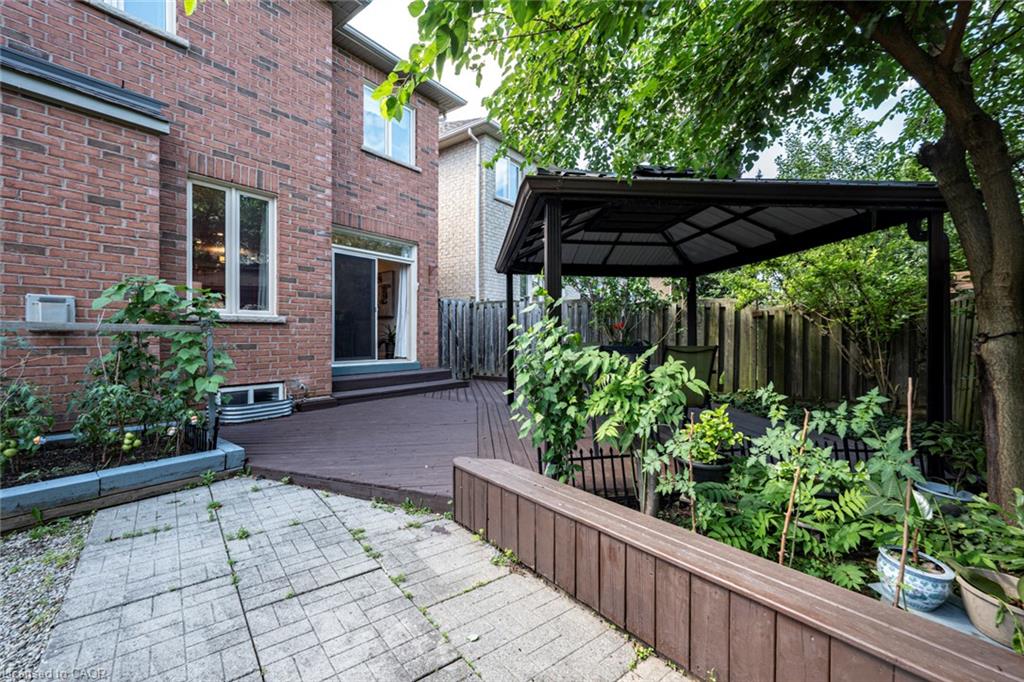 3368 Raspberry Bush Trail Property Photo 41