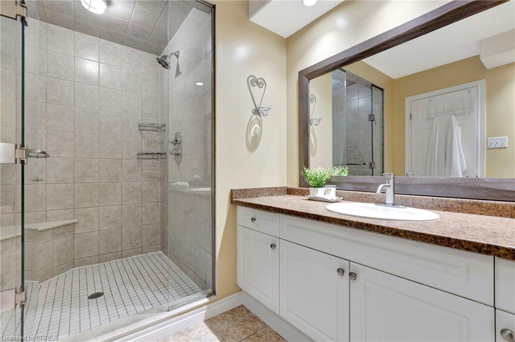 10 Stratford Terrace Property Photo 11
