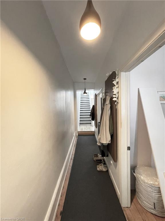 133 James Street N Property Photo 15