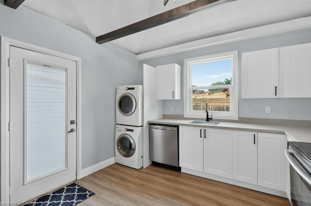 149 Lottridge Street Property Photo 13