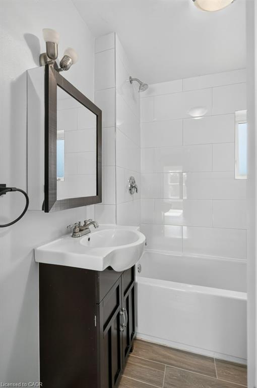 149 Lottridge Street Property Photo 32