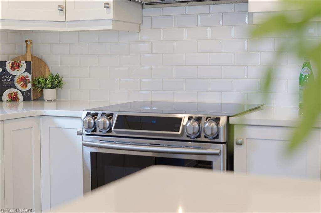 20 Clover Court Property Photo 13