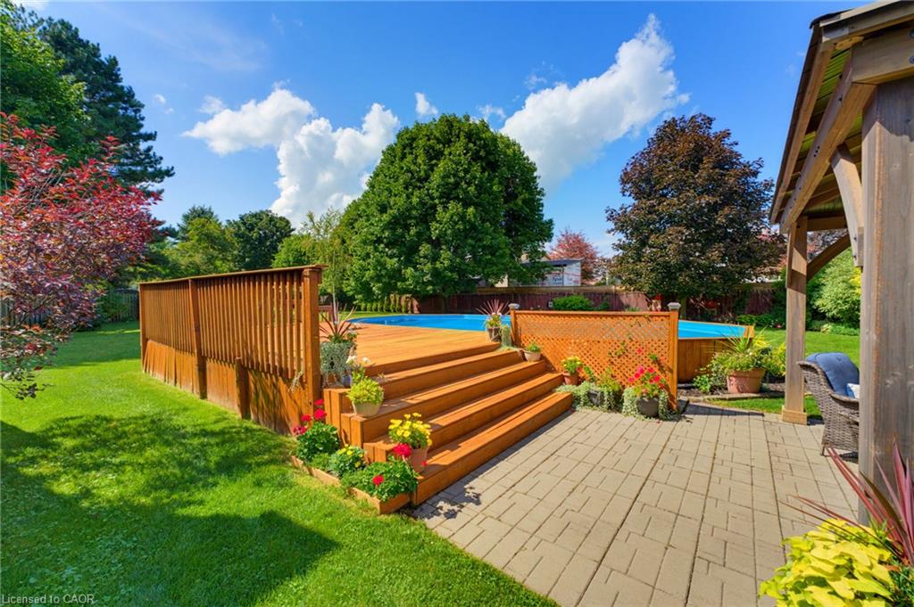 20 Clover Court Property Photo 35