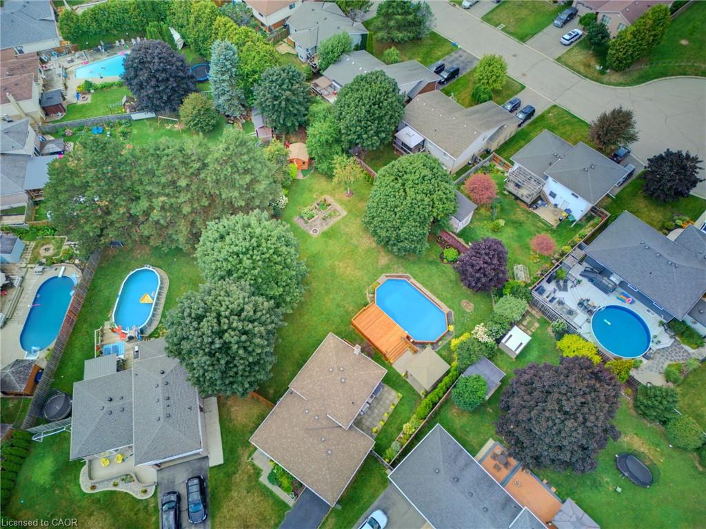 20 Clover Court Property Photo 46