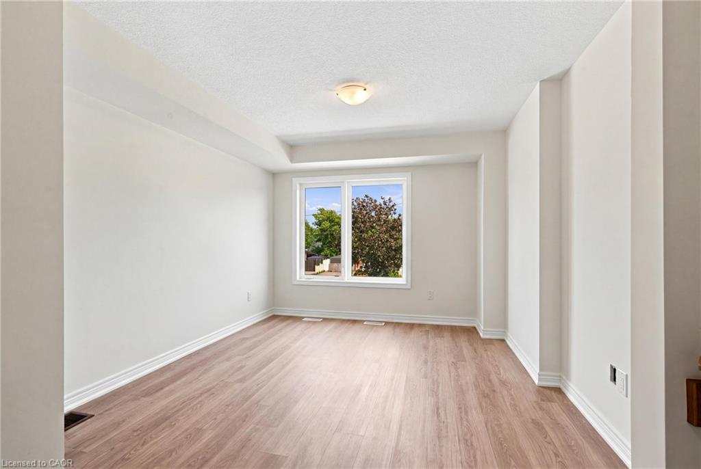19a Bingham Road Property Photo 7