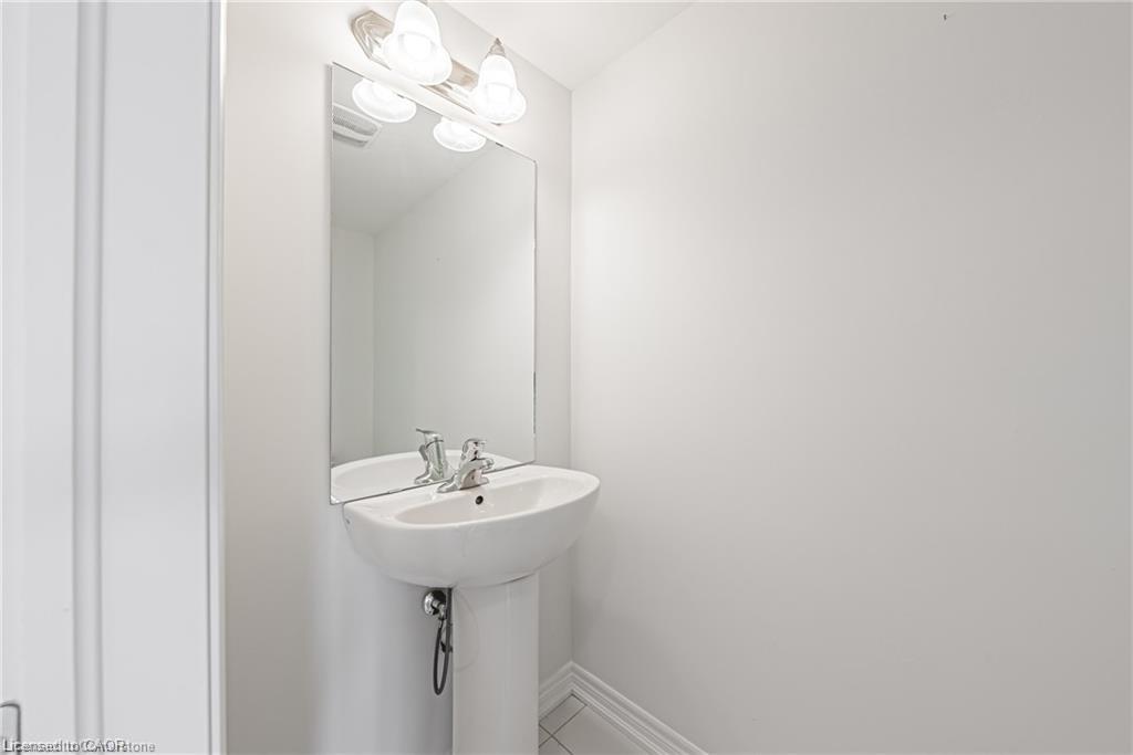 19a Bingham Road Property Photo 11