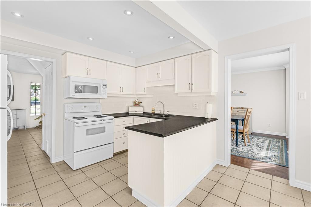 123 Benn Drive Property Photo 9
