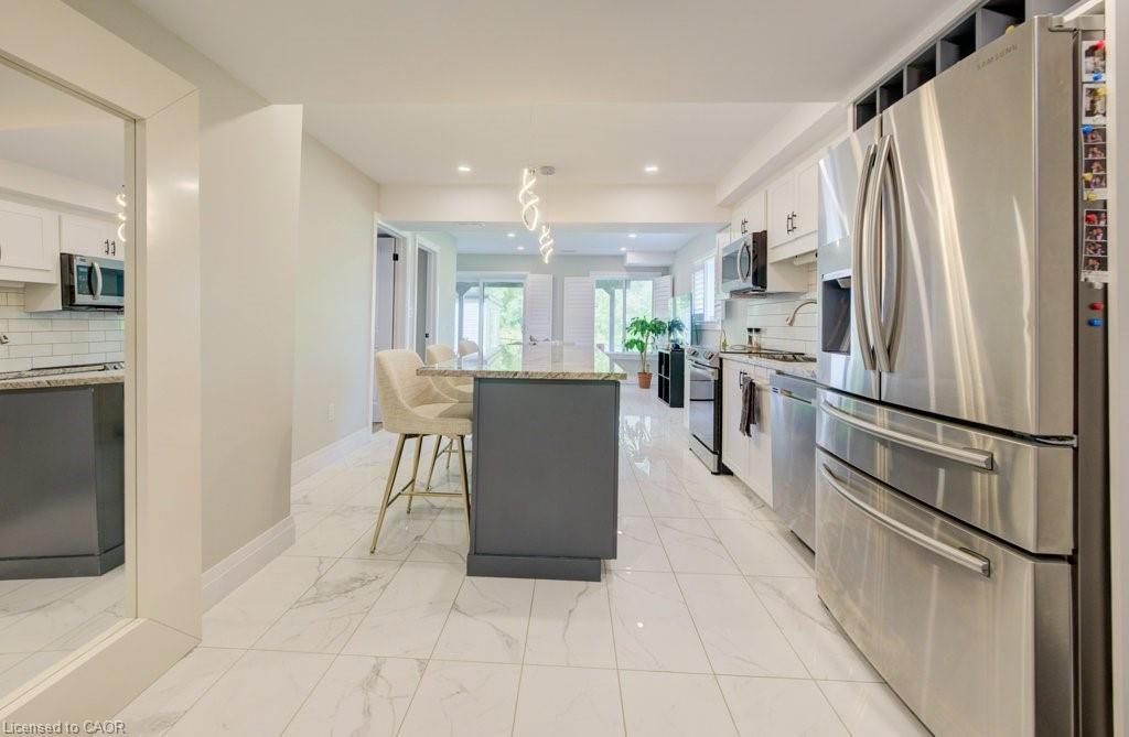 924 Chapel Hill Court Property Photo 31