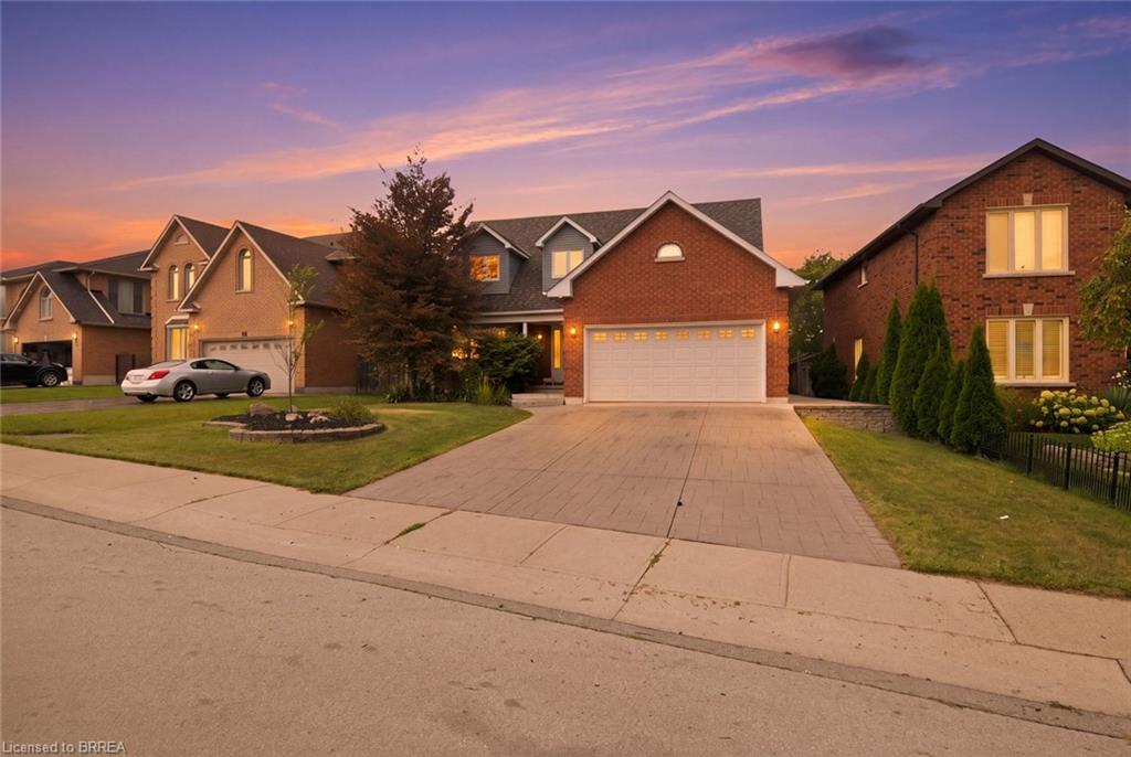 92 National Drive Property Photo 2