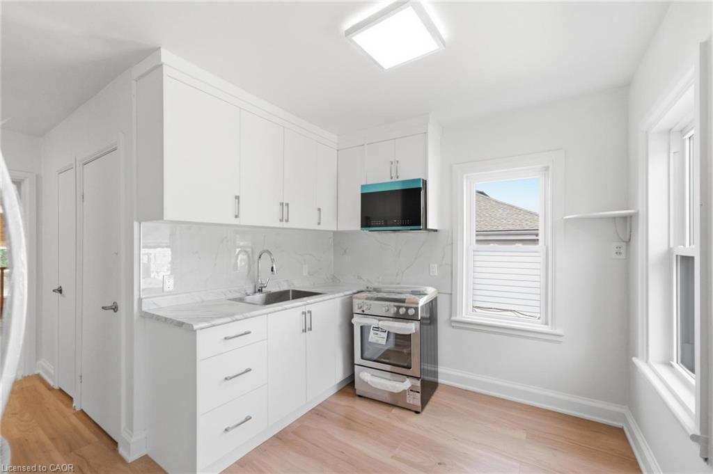 22 David Avenue Property Photo 14