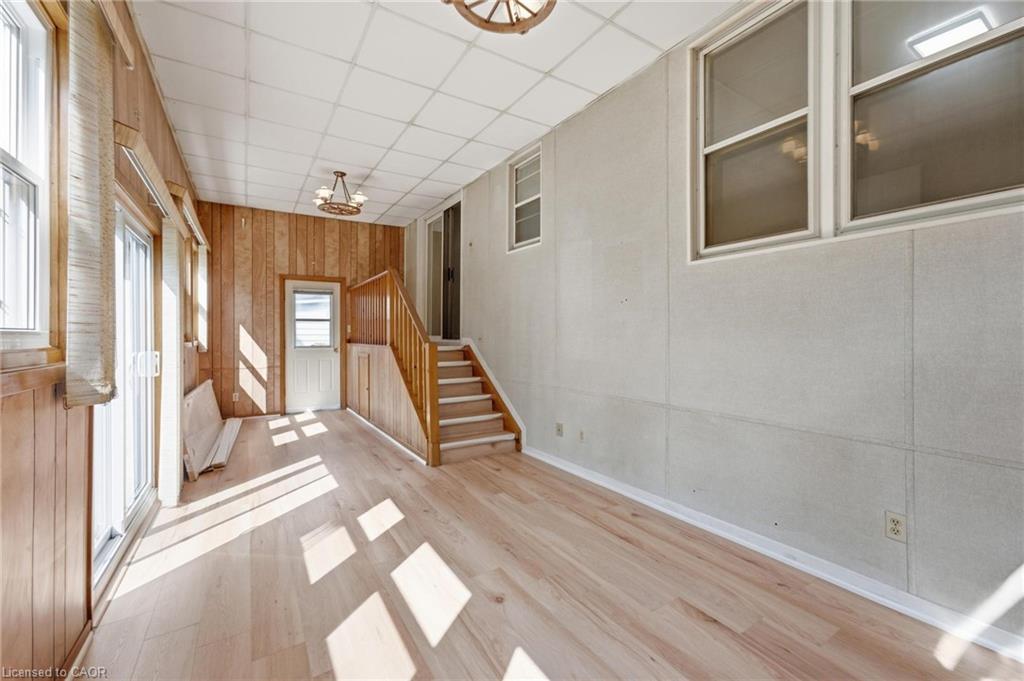 22 David Avenue Property Photo 25