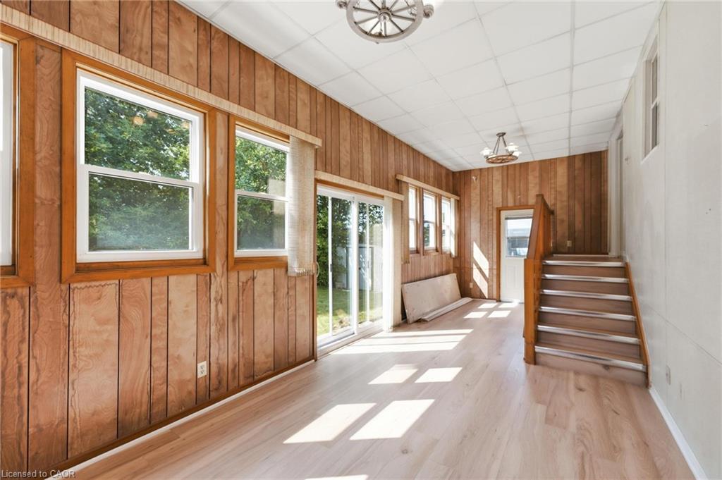22 David Avenue Property Photo 26