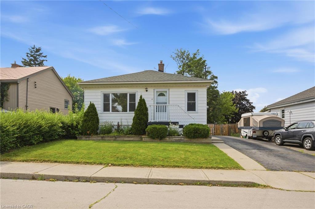 22 David Avenue Property Photo 31