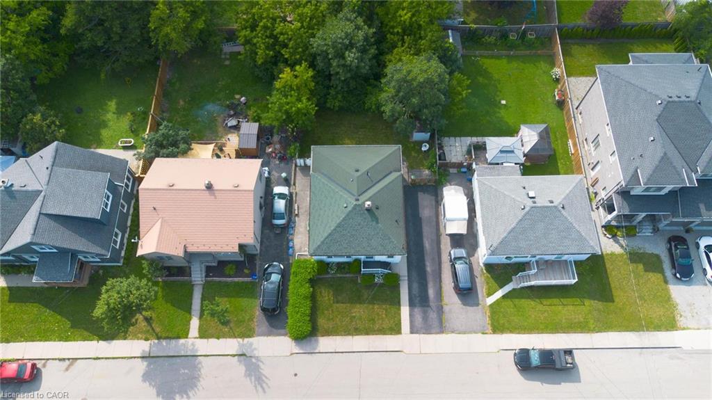 22 David Avenue Property Photo 34