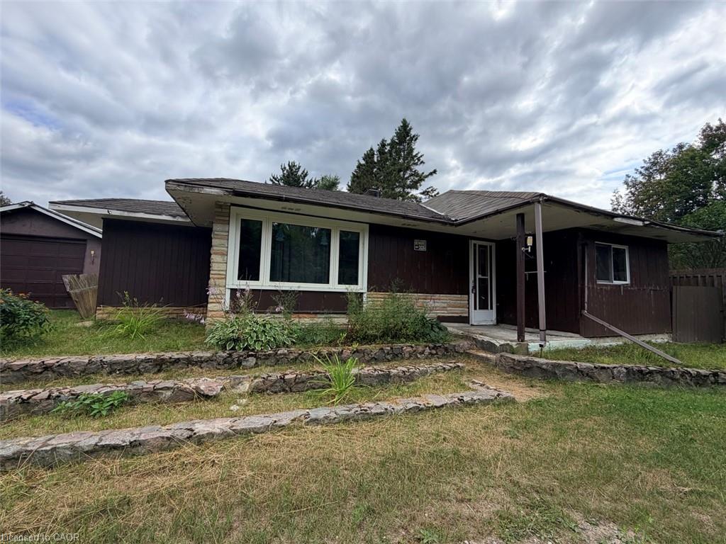 63 Larchmount Drive Property Photo 2