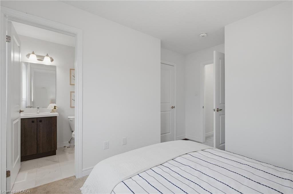 17b Bingham Road Property Photo 23