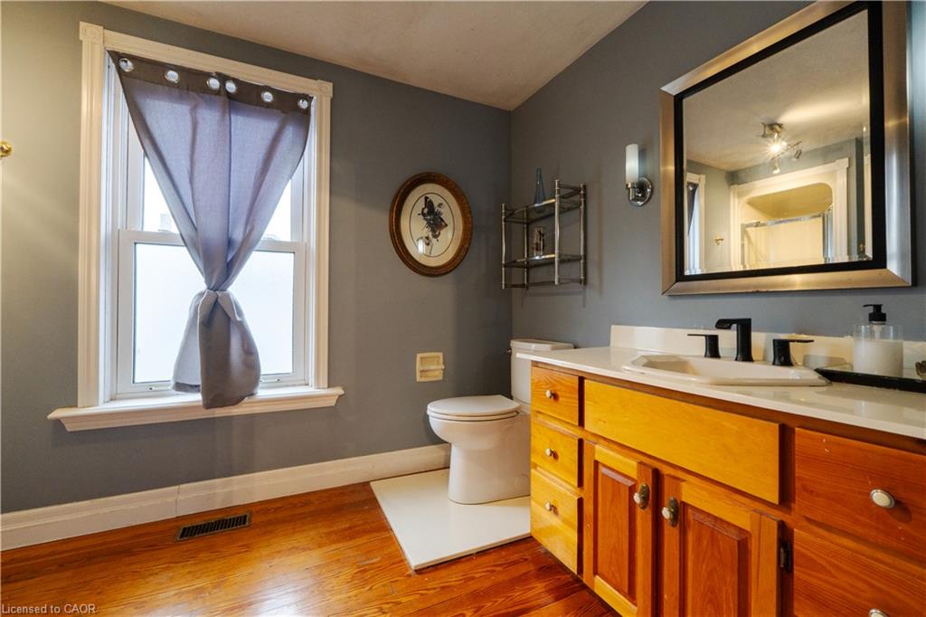 110 Lacroix Street Property Photo 14
