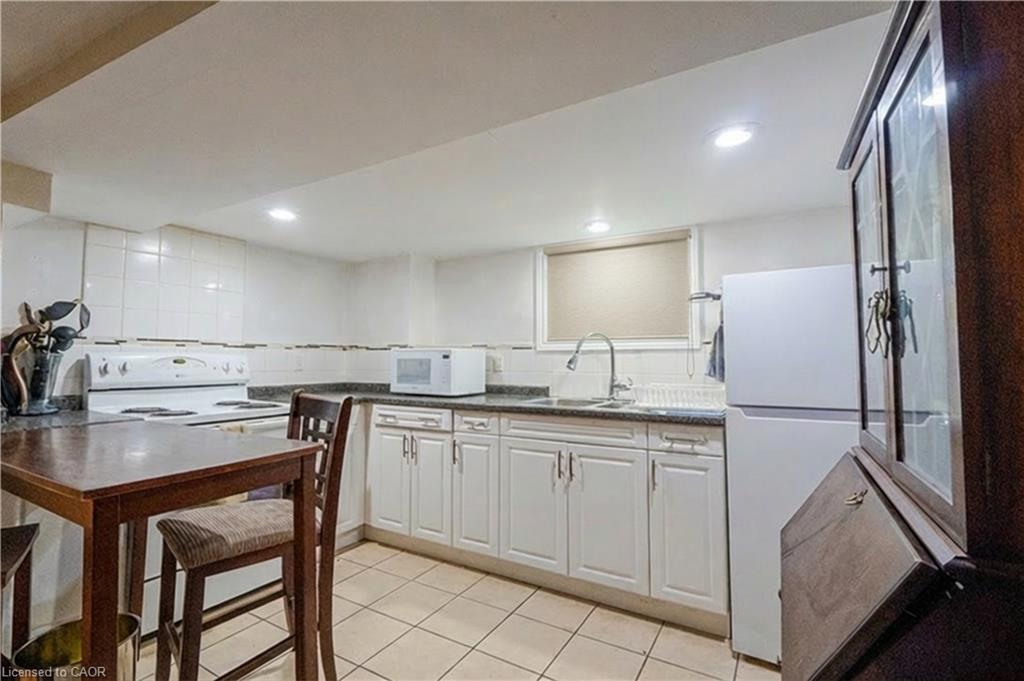 110 Lacroix Street Property Photo 22