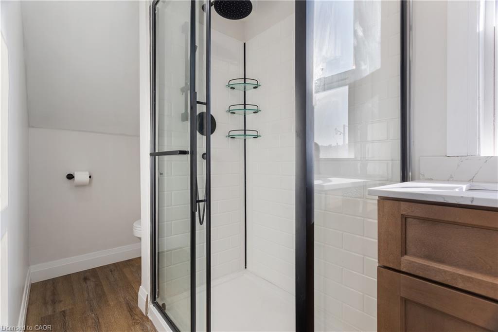 19 Lottridge Street Property Photo 25