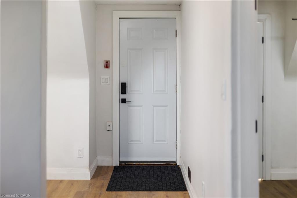 19 Lottridge Street Property Photo 38