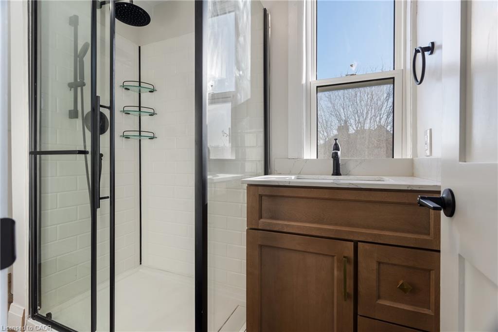 19 Lottridge Street Property Photo 45