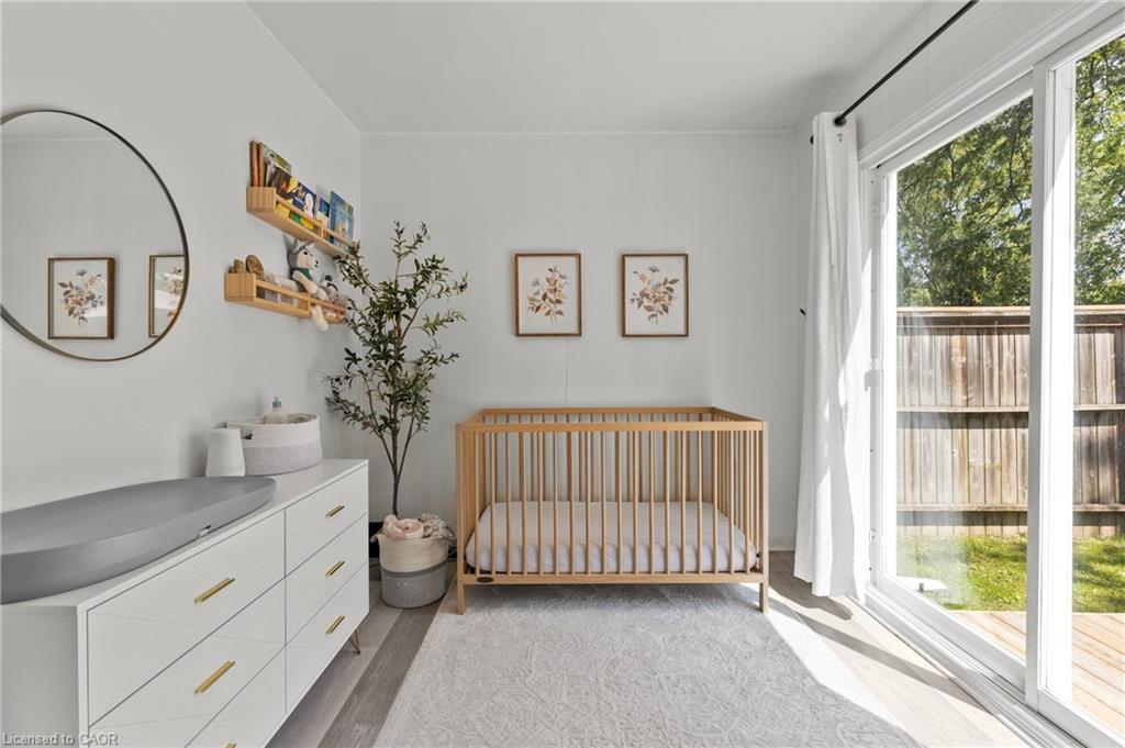38 Alexandra Boulevard Property Photo 16