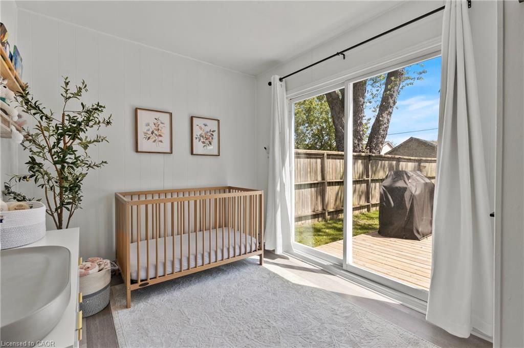 38 Alexandra Boulevard Property Photo 17