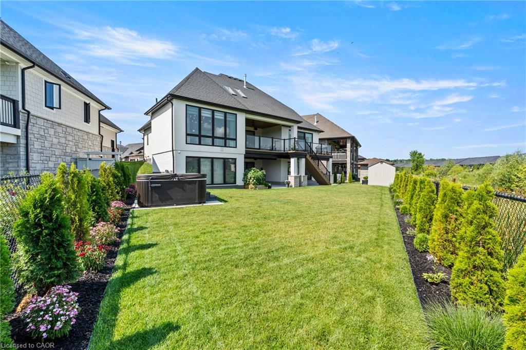 55 Swan Avenue Property Photo 3