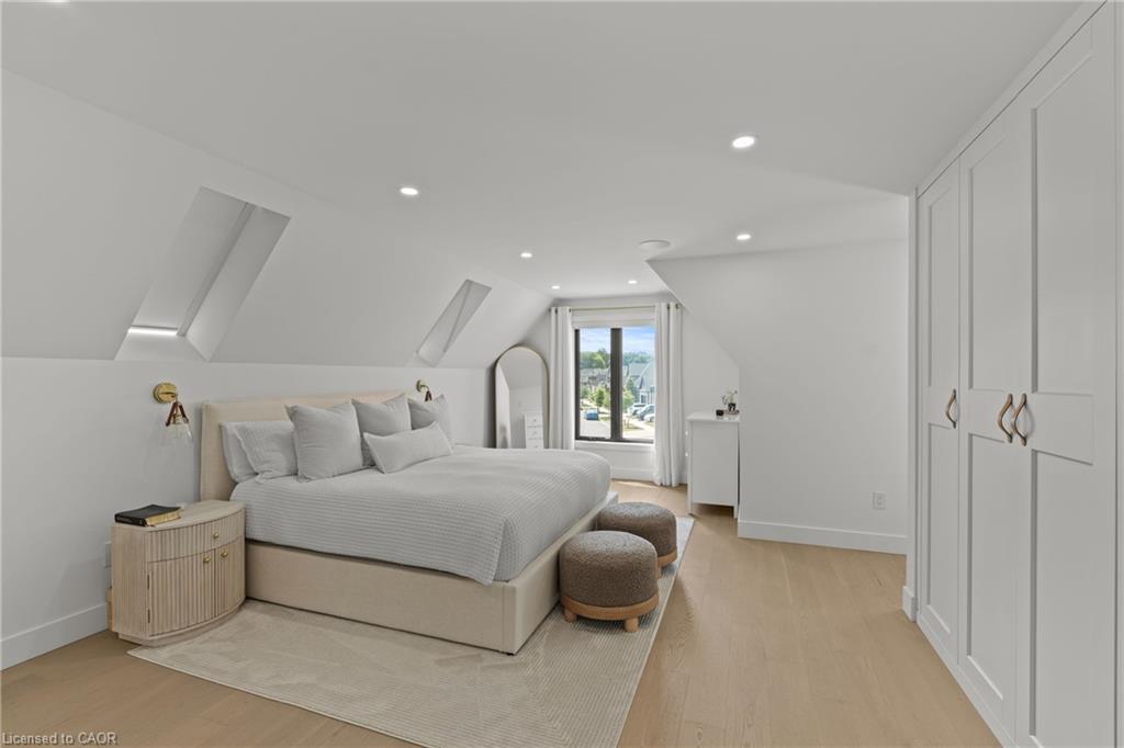55 Swan Avenue Property Photo 19