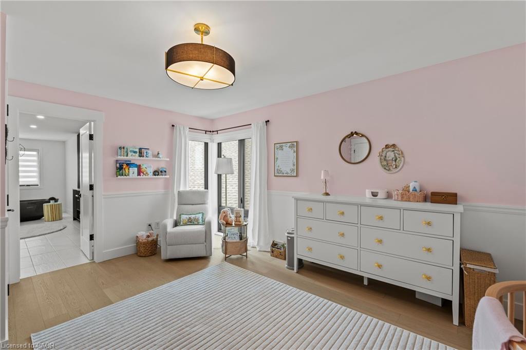 55 Swan Avenue Property Photo 22