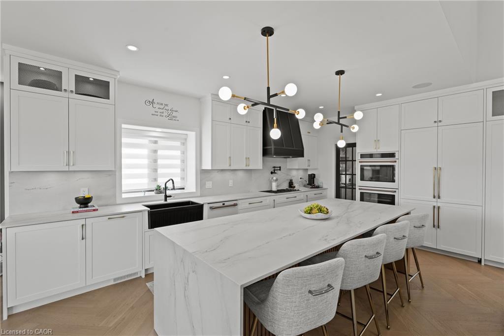 55 Swan Avenue Property Photo 32