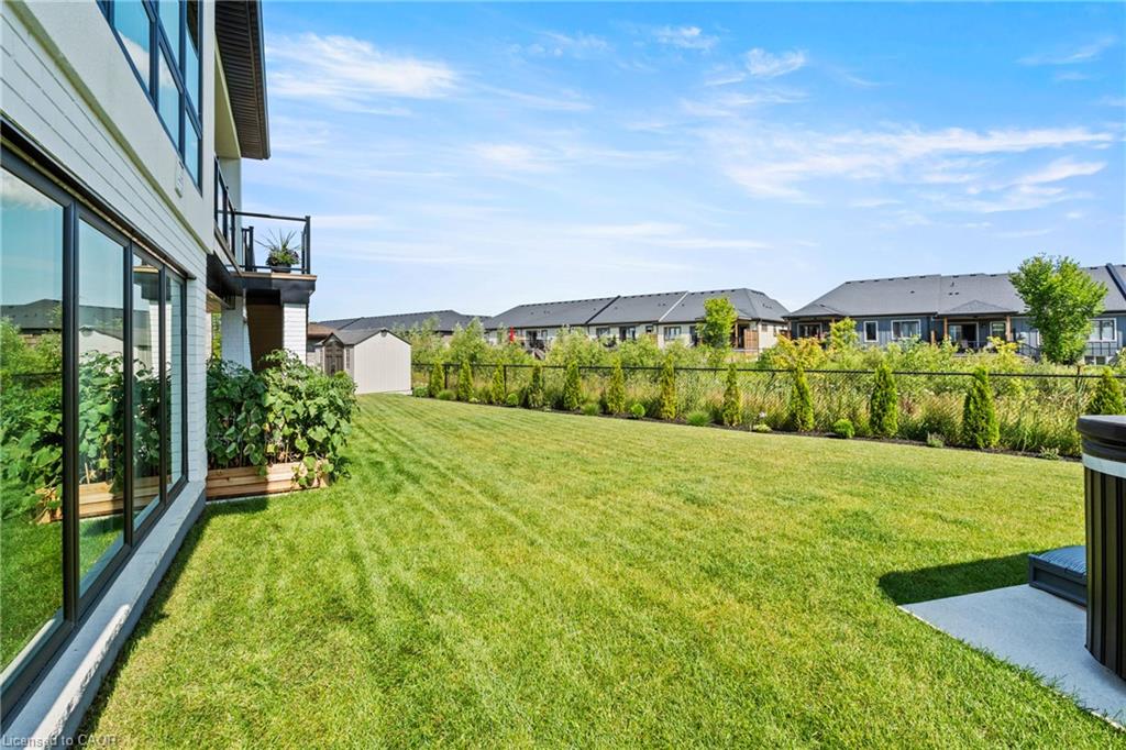 55 Swan Avenue Property Photo 42