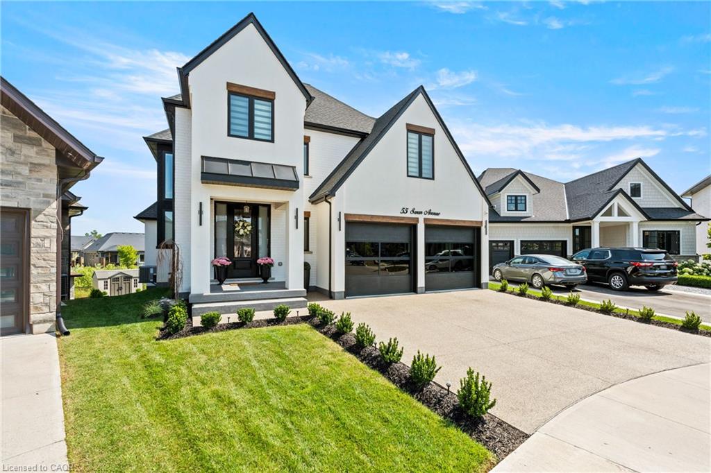 55 Swan Avenue Property Photo 47