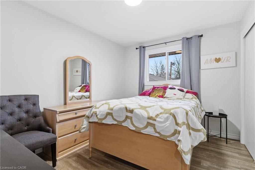 27 Blenheim Drive Property Photo 15