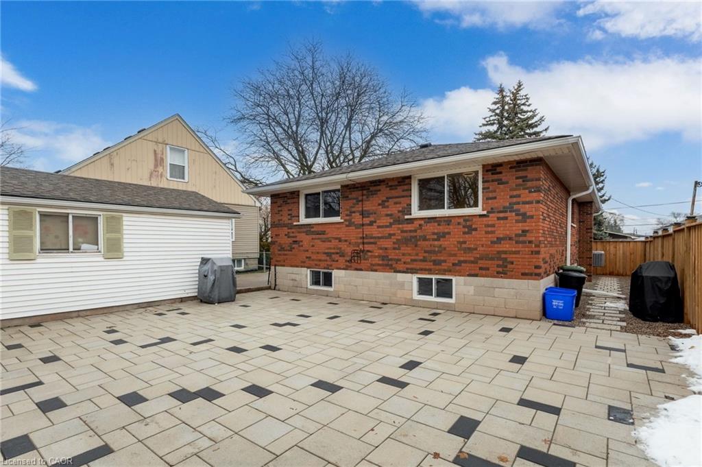 27 Blenheim Drive Property Photo 40