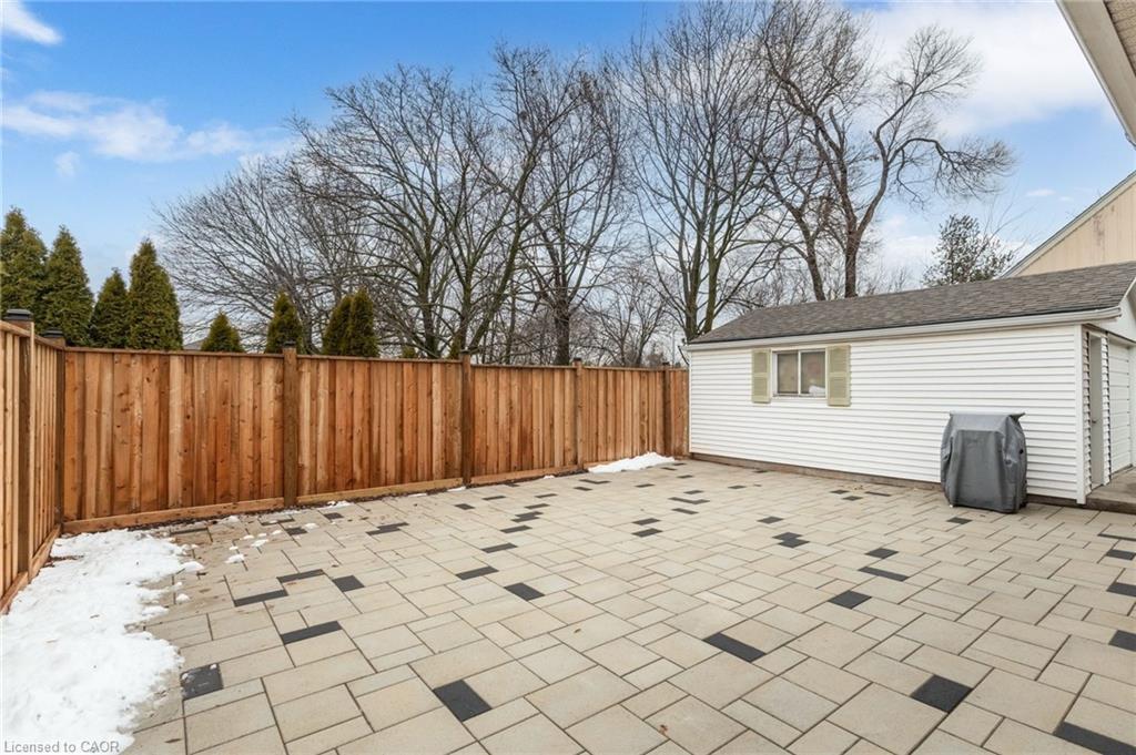 27 Blenheim Drive Property Photo 42