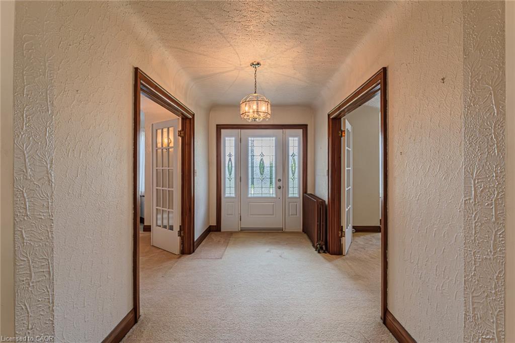 573 Highway 6 Property Photo 3