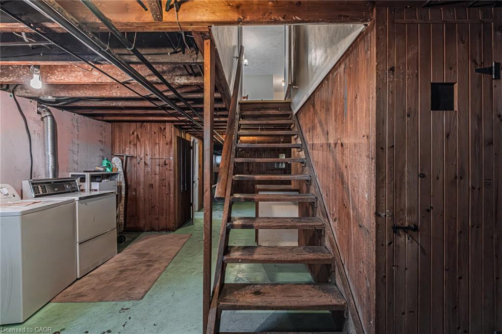 573 Highway 6 Property Photo 30