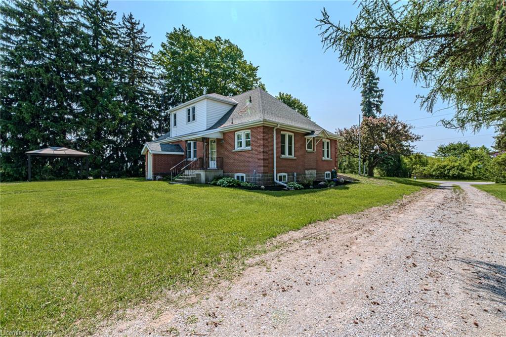 573 Highway 6 Property Photo 42